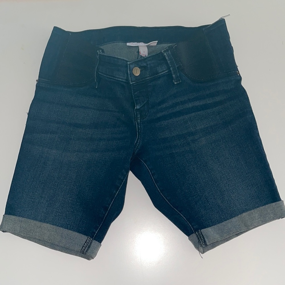 Isabel Maternity Bermuda Shorts Size 2